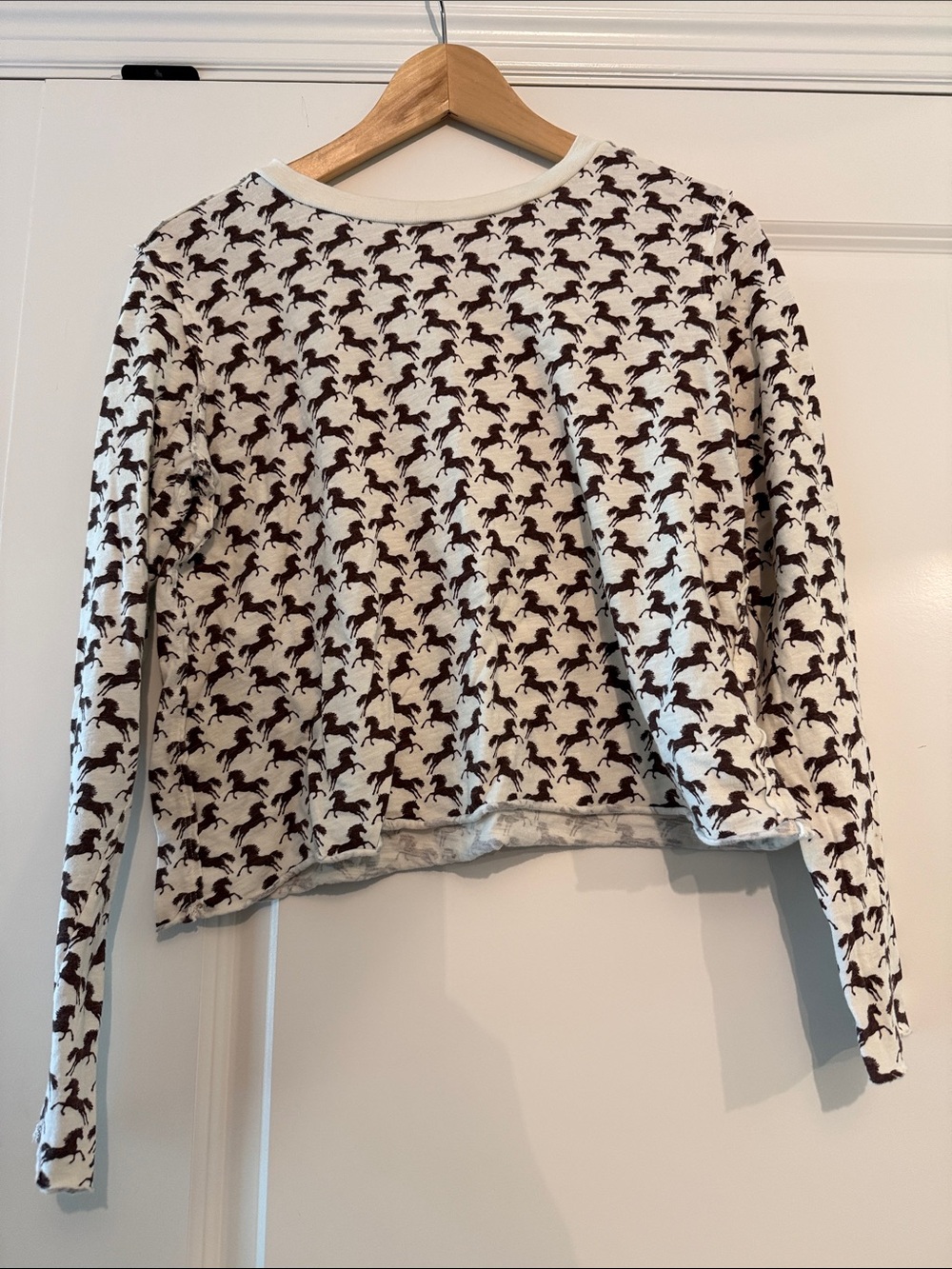 Anthropologie Maeve Cotton Cream Cropped Tee with Brown Horse Motif S